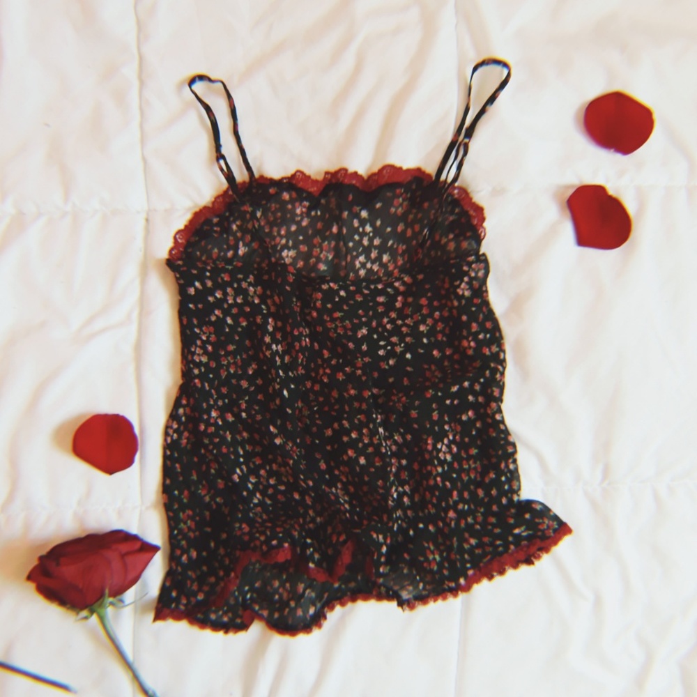 VINTAGE ROSES AND LACE LINGERIE TOP - Picture 6 of 6